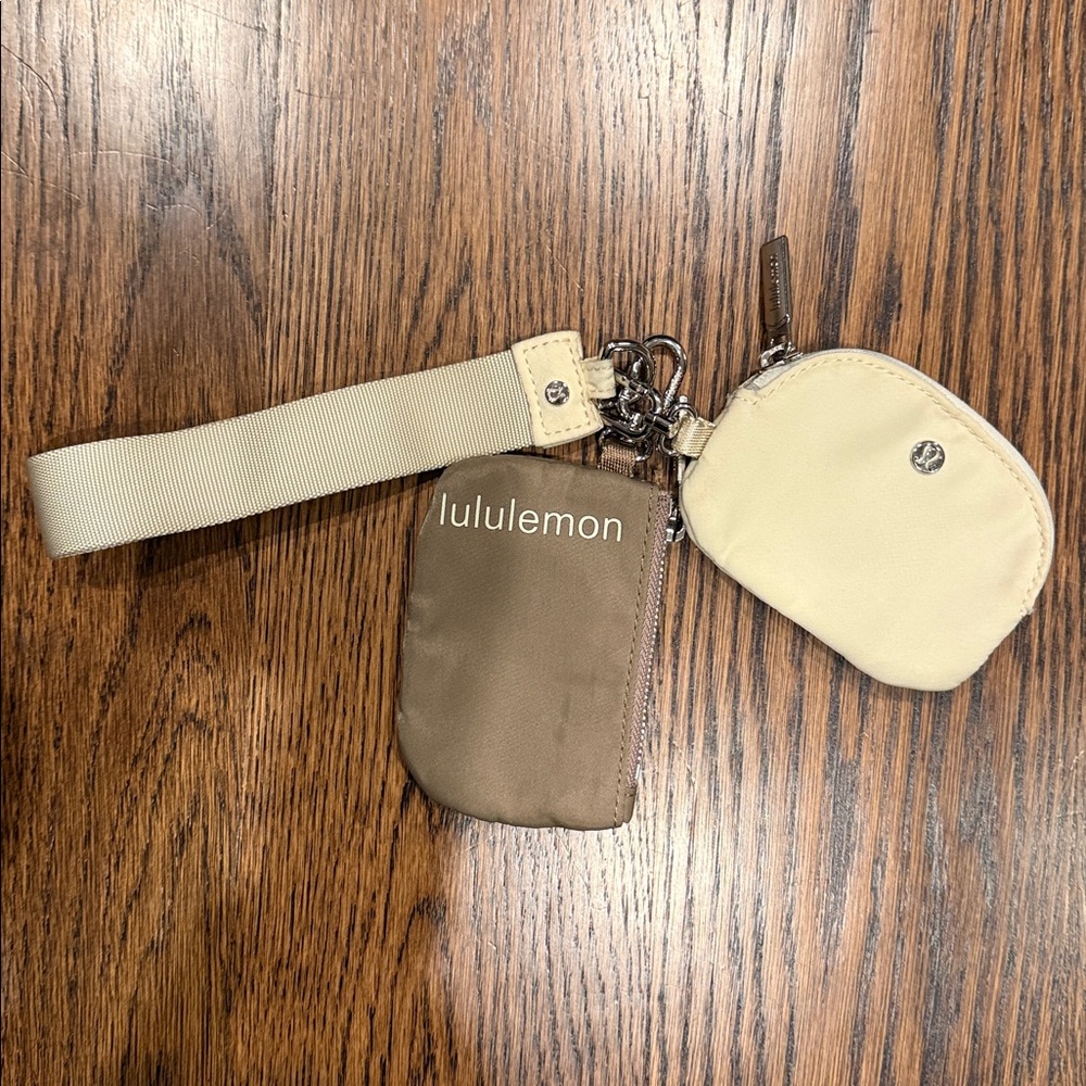 Lululemon Cream and Tan Pouch Set